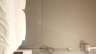 最了解我的不是男友，而是我的玩具~他总是能让我高潮❤
