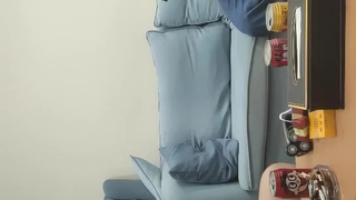护士女友揉奶自拍