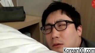 36岁的魅惑❤️英语老师❤️：啊啊啊啊爸爸射给我，哦哦哦我爽死了