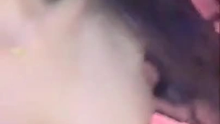 黑人美女口交赢得赌注,最终与肌肉男子发生性关系