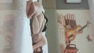 花椒丨沫曉伊baby 137802262 大尺度一對一福利 直播 (14)